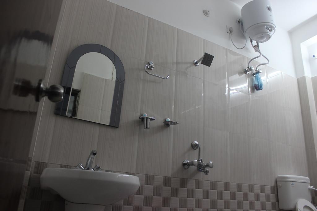 Hotel Kanishka Varanasi Cameră foto